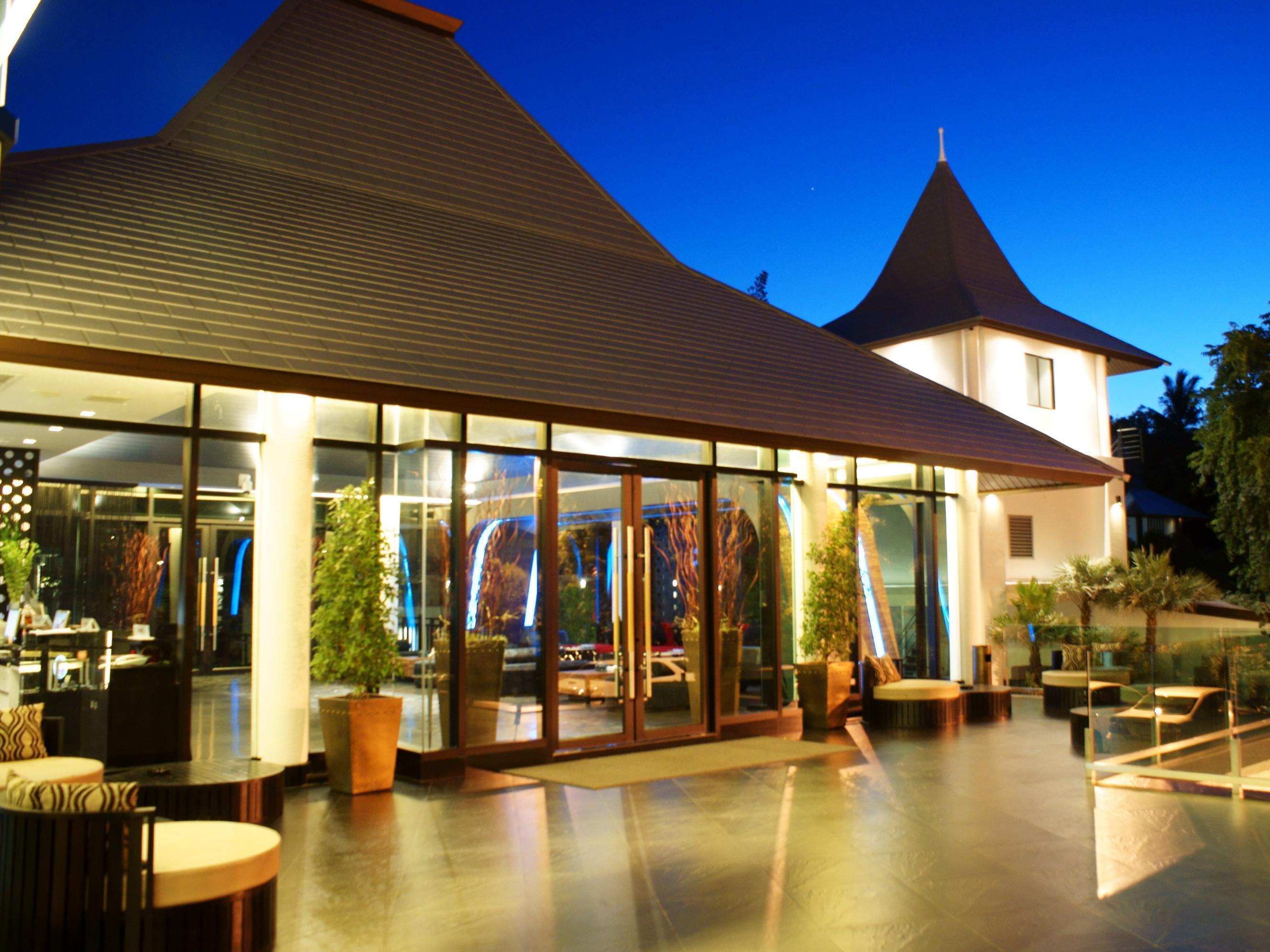 Z Through By The Zign Hotel Pattaya Bagian luar foto