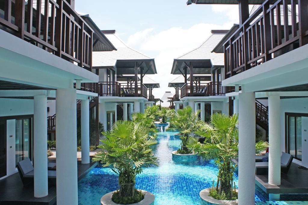 Z Through By The Zign Hotel Pattaya Bagian luar foto