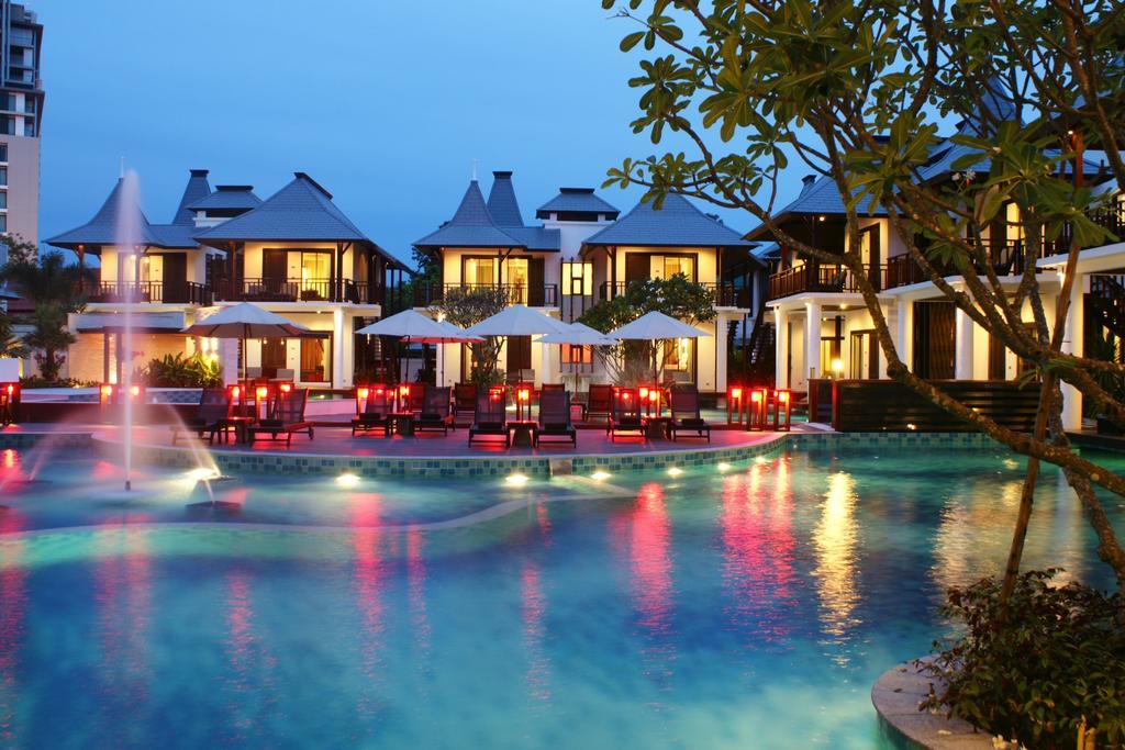 Z Through By The Zign Hotel Pattaya Bagian luar foto