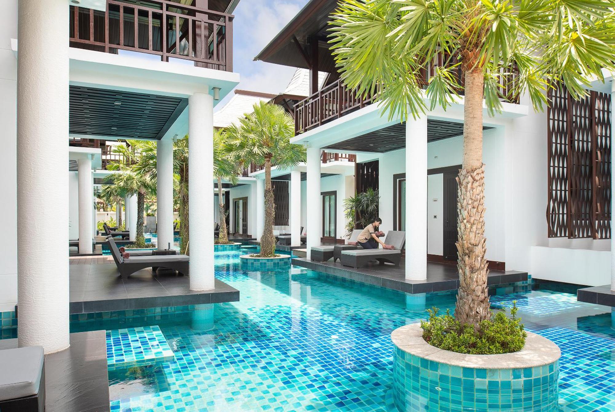 Z Through By The Zign Hotel Pattaya Bagian luar foto