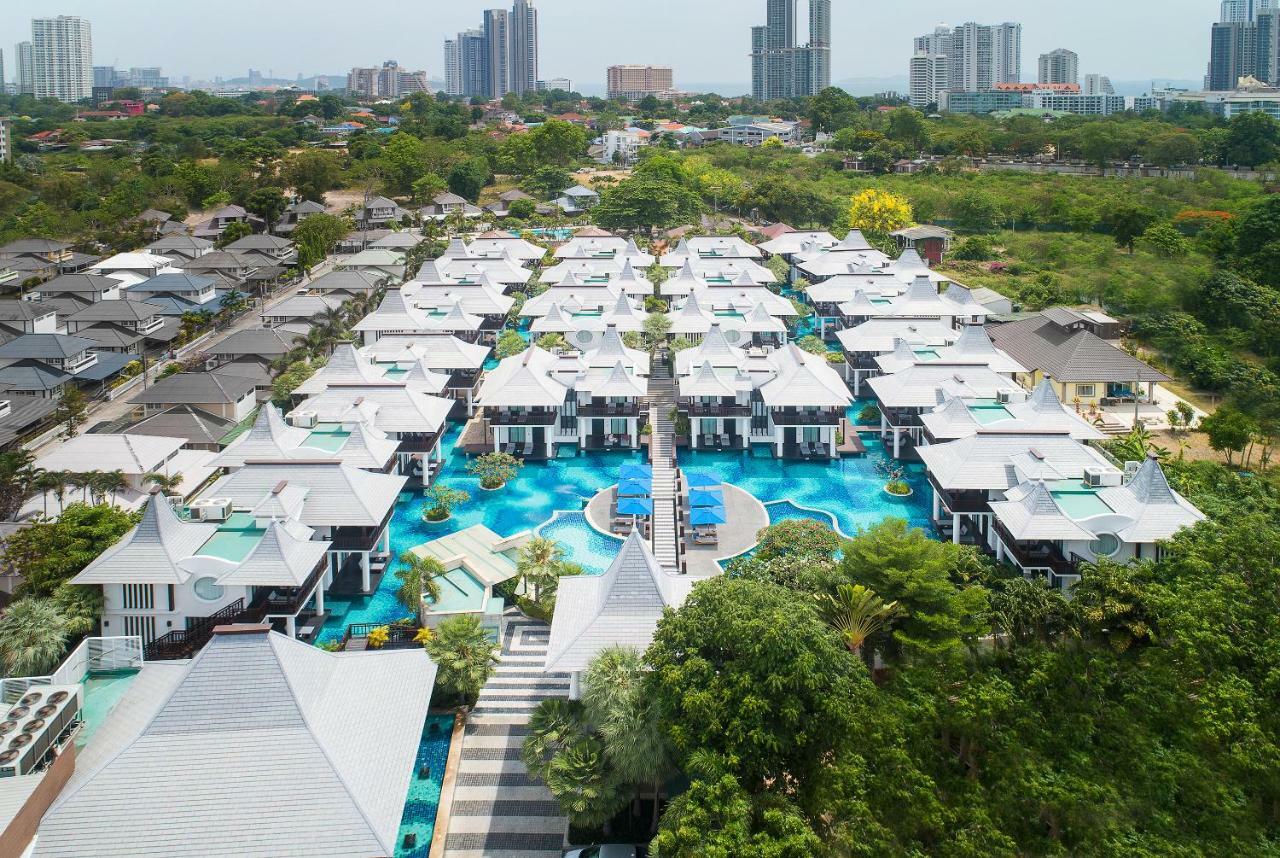 Z Through By The Zign Hotel Pattaya Bagian luar foto